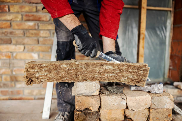 Best Spray Foam Insulation  in St Ignace, MI